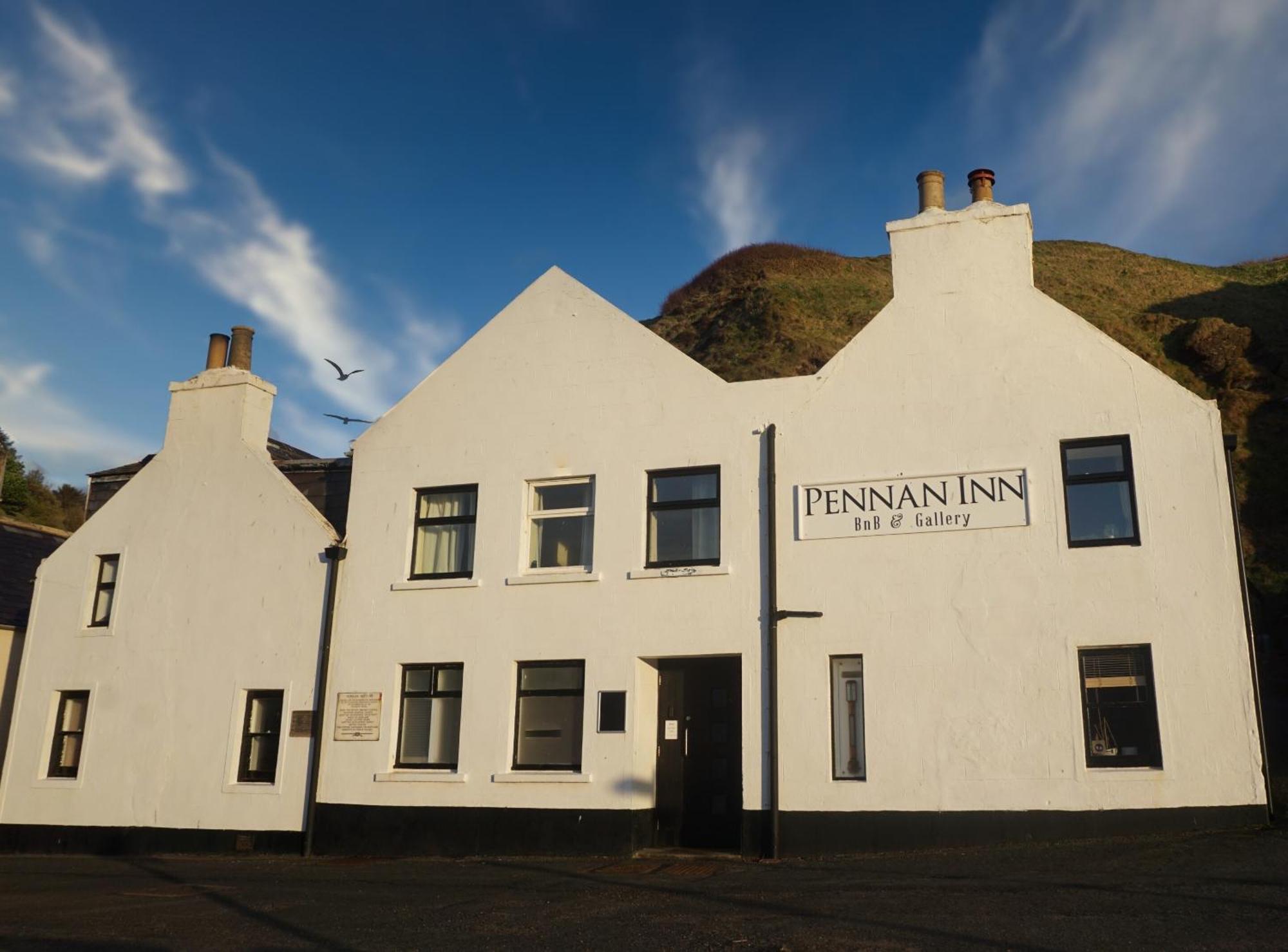The Pennan Inn Екстериор снимка